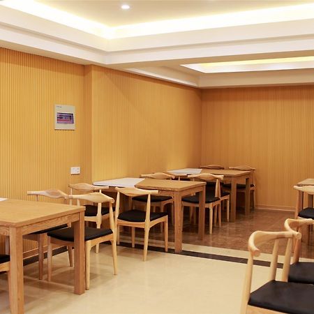 Greentree Inn Beihang Commercial Street Express Hotel Шънян Екстериор снимка