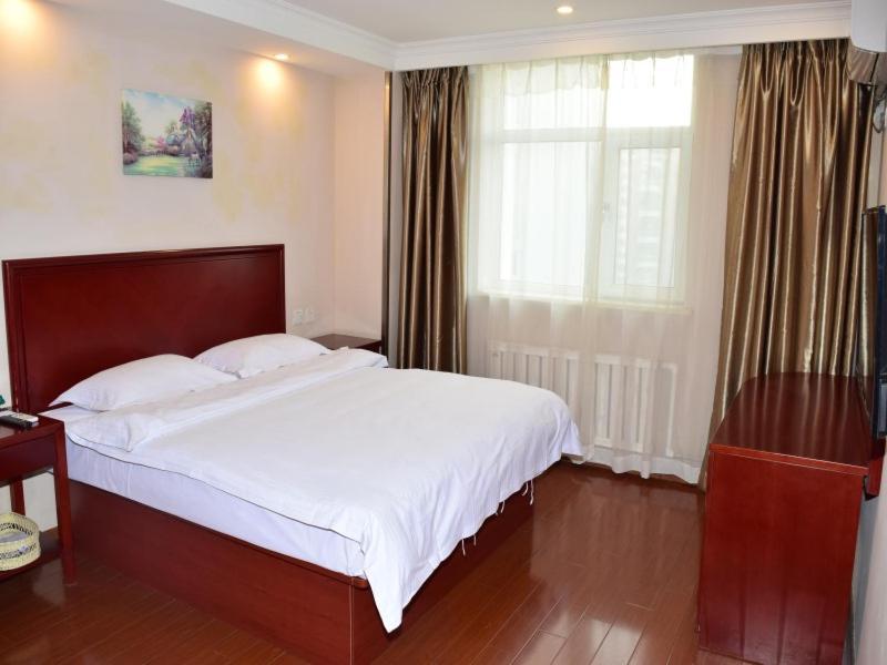 Greentree Inn Beihang Commercial Street Express Hotel Шънян Екстериор снимка