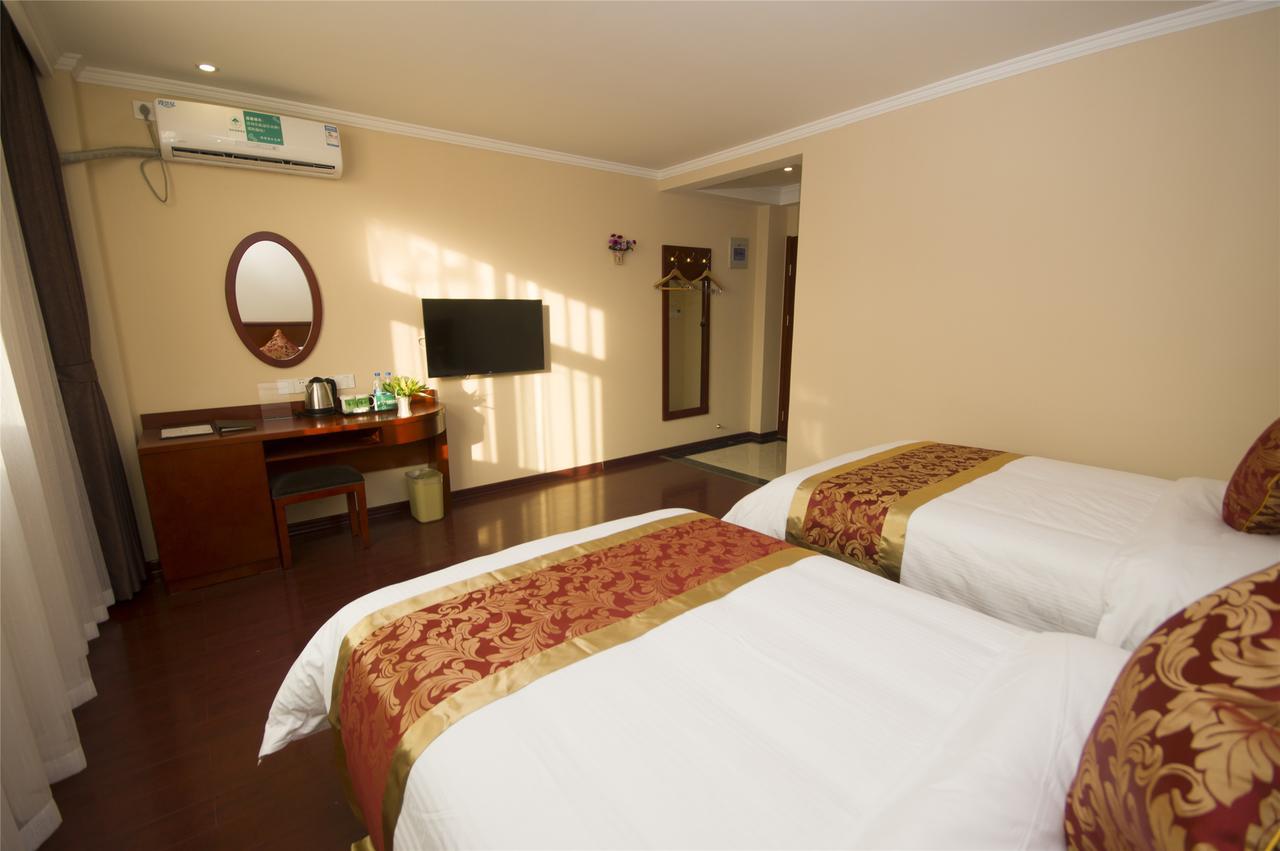 Greentree Inn Beihang Commercial Street Express Hotel Шънян Екстериор снимка